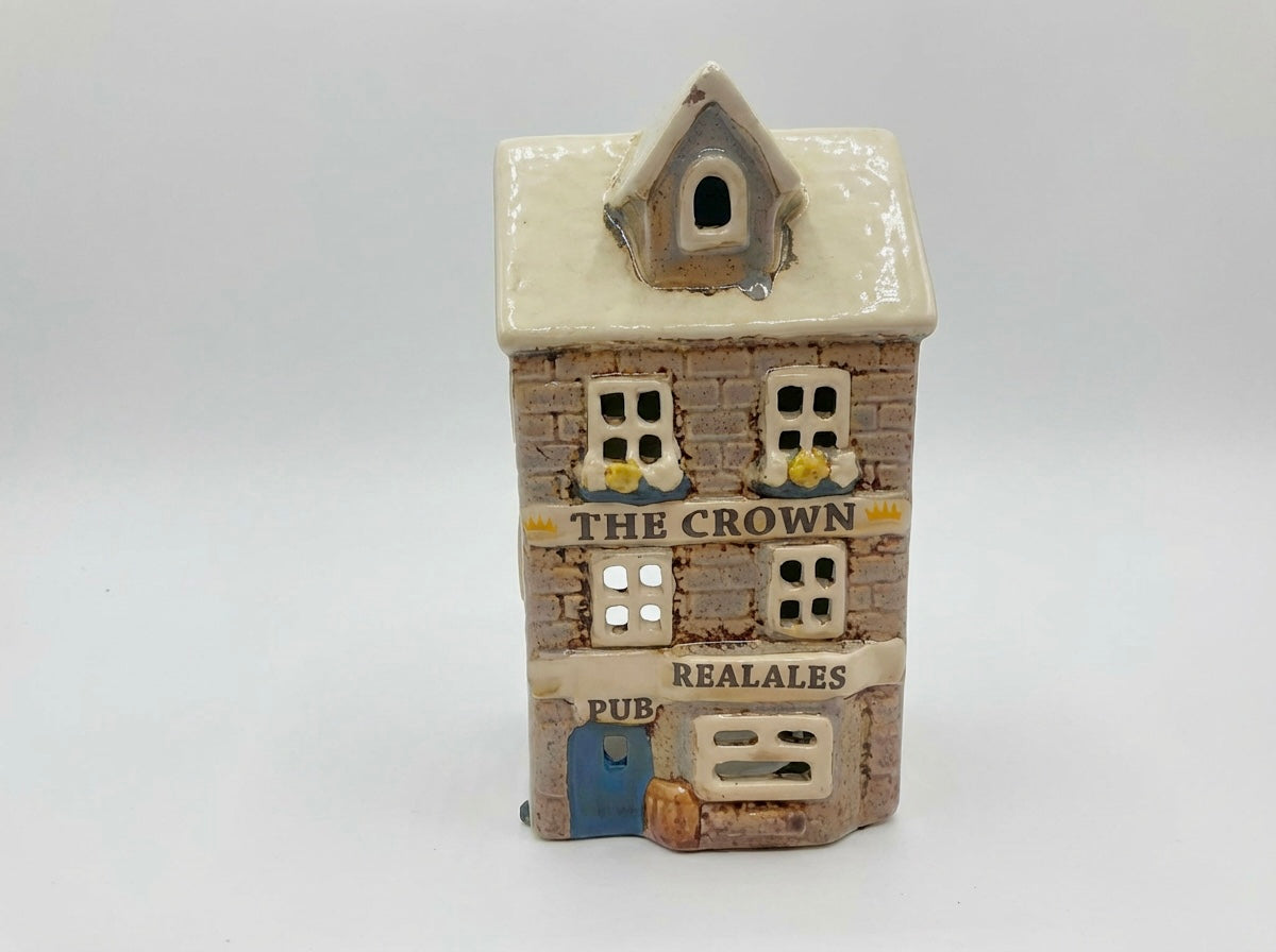 Tea Light House “The Crown”